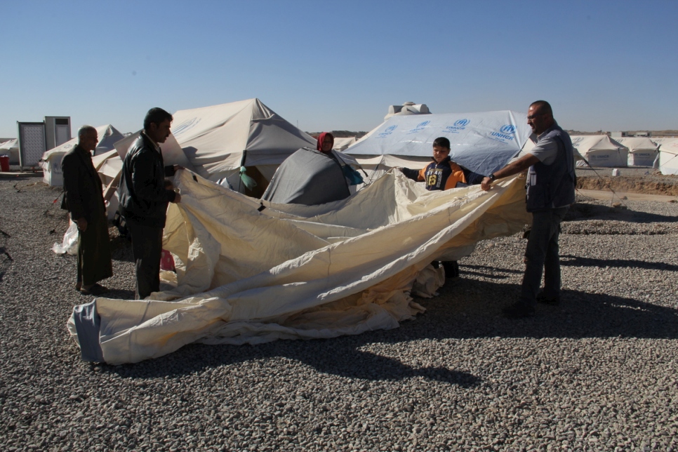 UNHCR opens new camps for Mosul displaced as winter bites