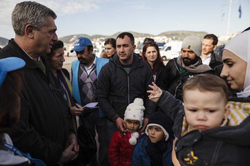 Ο Ύπατος Αρμοστής του ΟΗΕ για τους Πρόσφυγες, Filippo Grandi, προειδοποιεί για την κρίσιμη συσσώρευση προσφύγων στην Ελλάδα