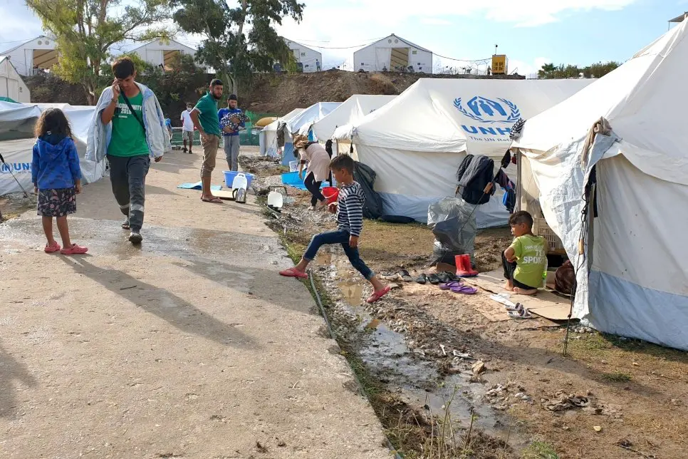 A month after Moria fires, UNHCR warns of worsening conditions ahead of winter