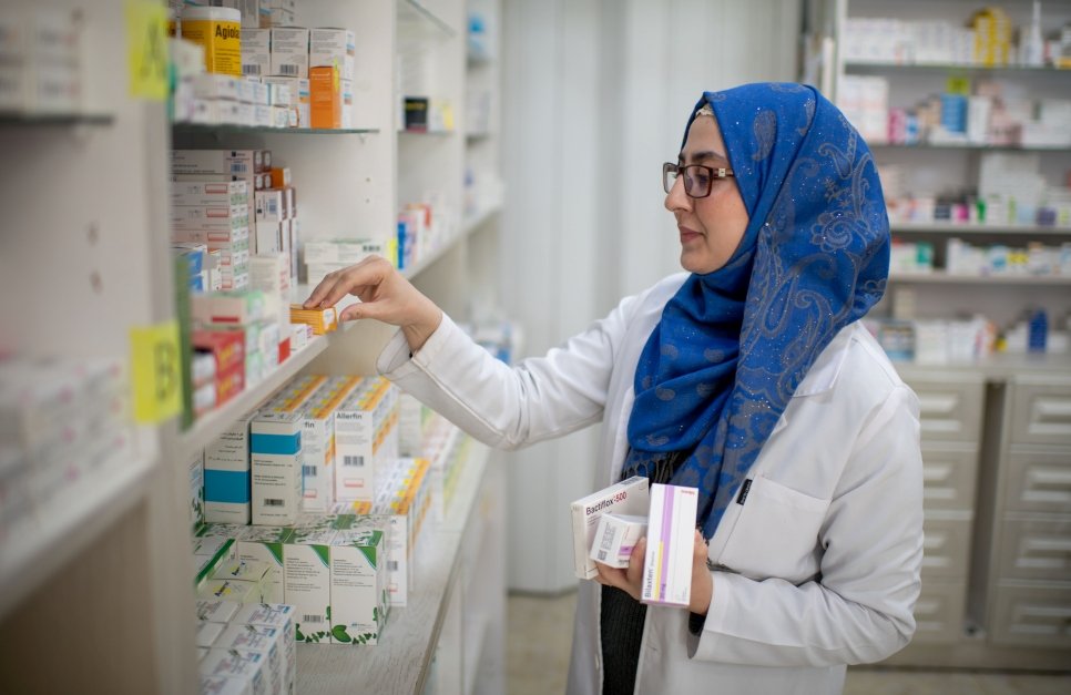 "The DAFI scholarship was a spark for change in my life. It has provided me with endless opportunities and given me the motivation to succeed." - Salam Al-Hariri, 26, is a Syrian refugee, mother and trainee pharmacist in Amman.