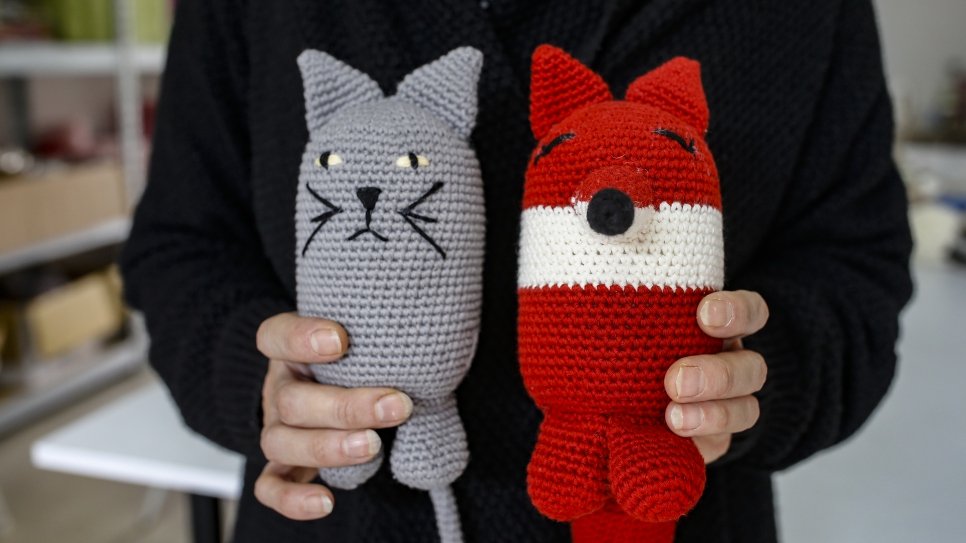 Rania, a 39-year-old refugee from Aleppo, Syria, lives in Istanbul and crochets toys, symbolic animals from Syrian folklore, at Bebemoss, a MADE51-supported start-up.