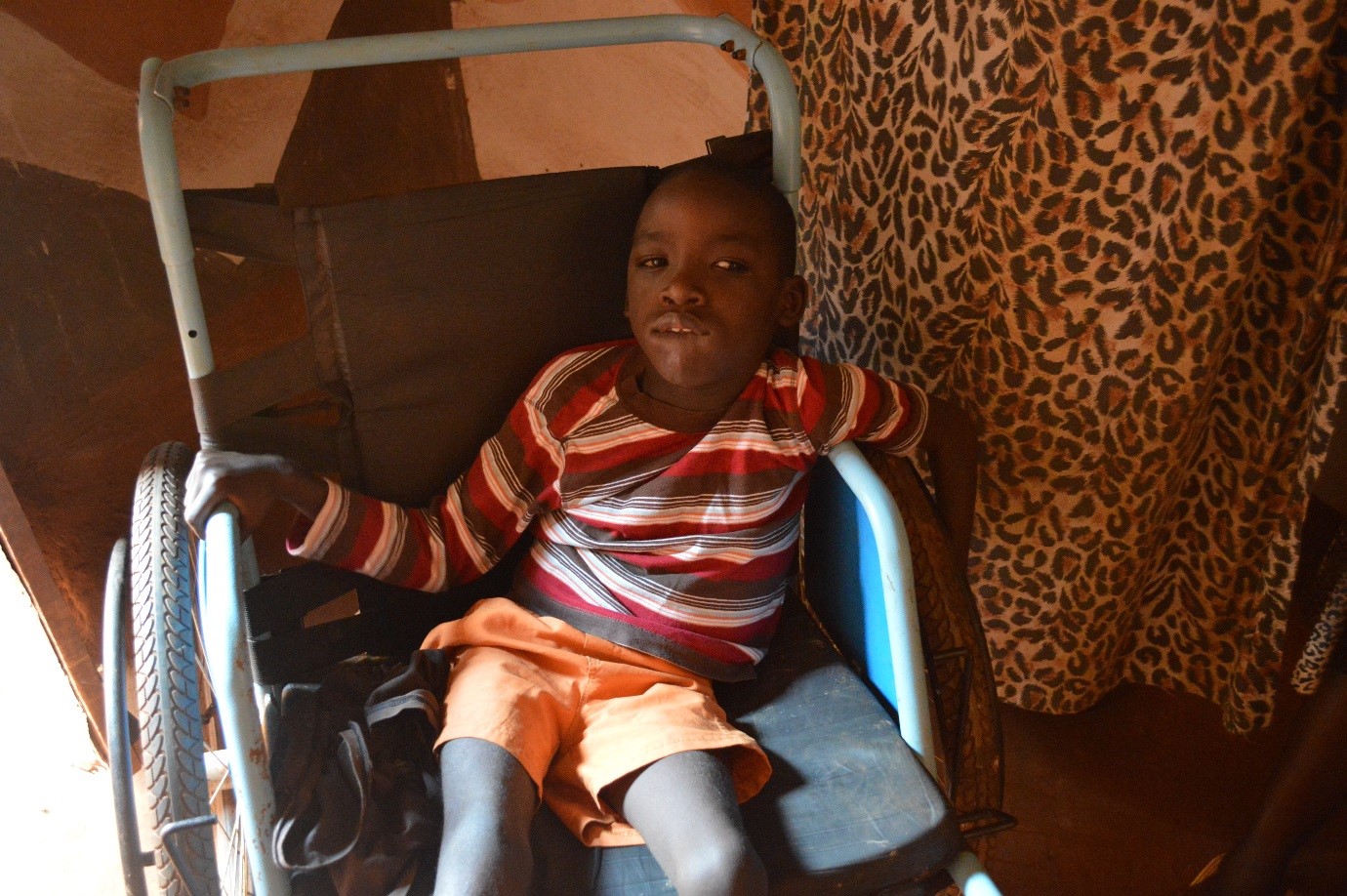 With funding from the Government of Finland and assistance from UNHCR, 9 year-old Gad now has access to a wheelchair which allows him to play with other children outside and feel included in society.