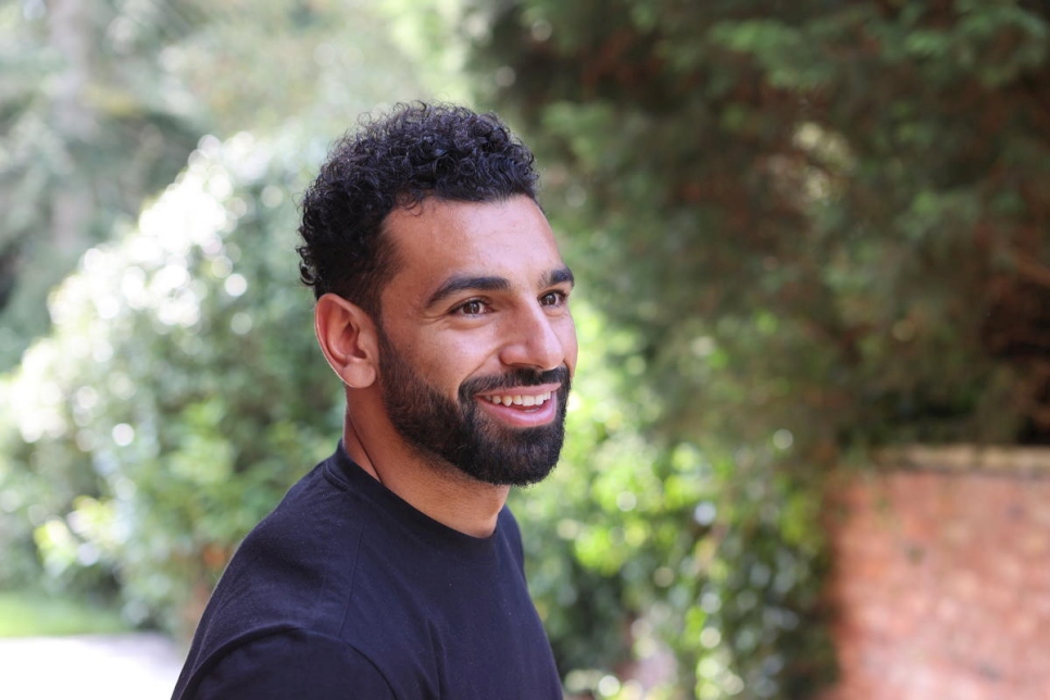 El futbolista y Embajador de la Fundación Vodafone y del programa Instant Network Schools (INS) de ACNUR, Mohamed Salah. 