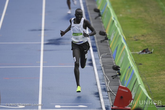 Yiech Pur Biel termine le 800 mètres aux Jeux olympiques de Rio 2016.