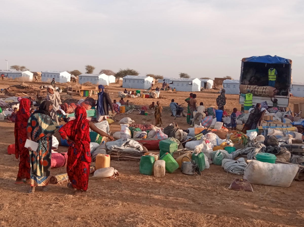 Des familles de réfugiés maliens sont de retour dans le camp de Goudoubo, au Burkina Faso, en décembre 2020. Certaines avaient quitté le camp en mars dernier à la suite d'incidents de sécurité. 