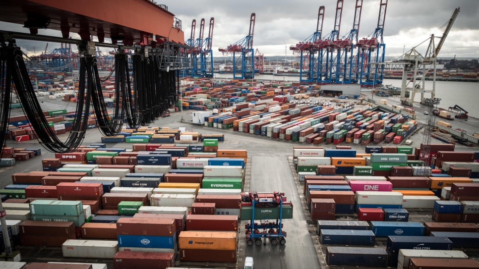 La terminal de contenedores Burchardkai: la instalación más grande y antigua para el manejo de contenedores en el puerto de Hamburgo.