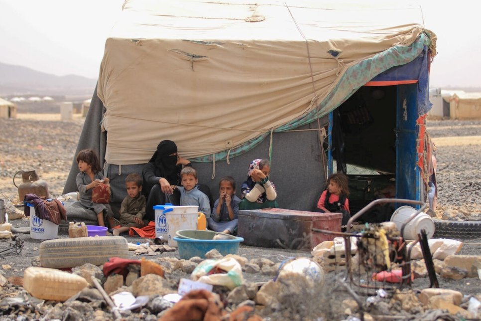 Yemen. Displaced children in Marib