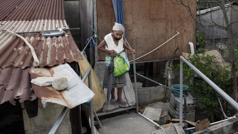Residents of the San Pedro Sula neighbourhood of Choloma, like 88-year-old Ulda Zamora, are often ill-equipped to deal with extreme weather events.