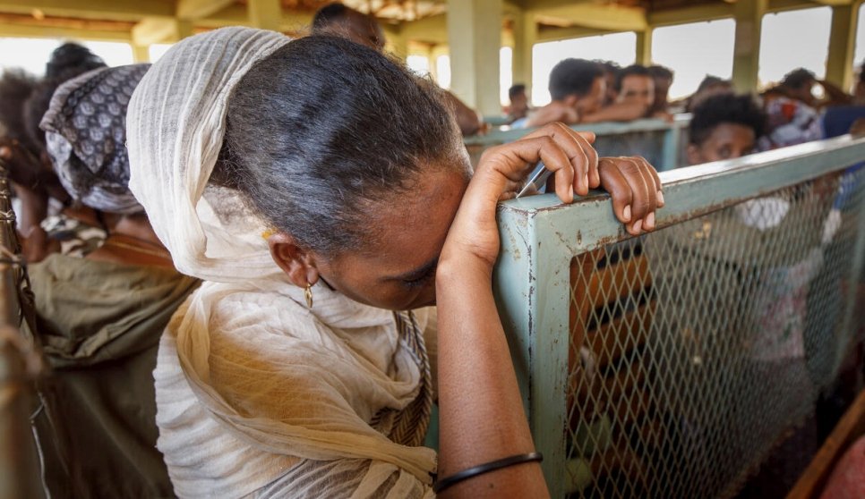 Ethiopia. High Commissioner visits Eritrean refugee camp in Tigray