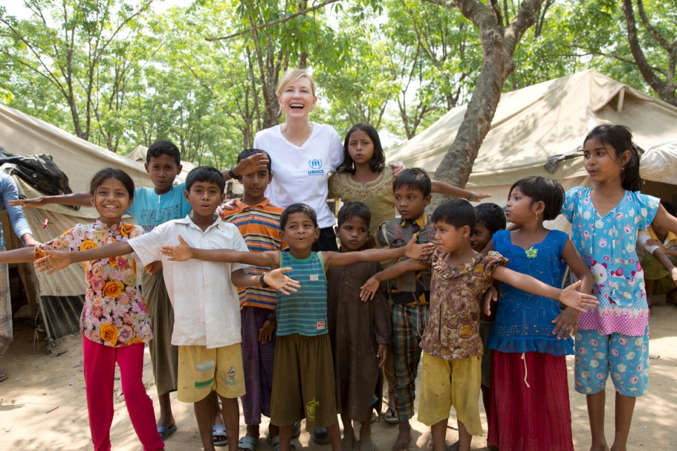 Bangladesh. UNHCR Goodwill Ambassador Cate Blanchett meets young Rohingya refugees at the UNHCR transit centre, Kutupalong refugee settlement.