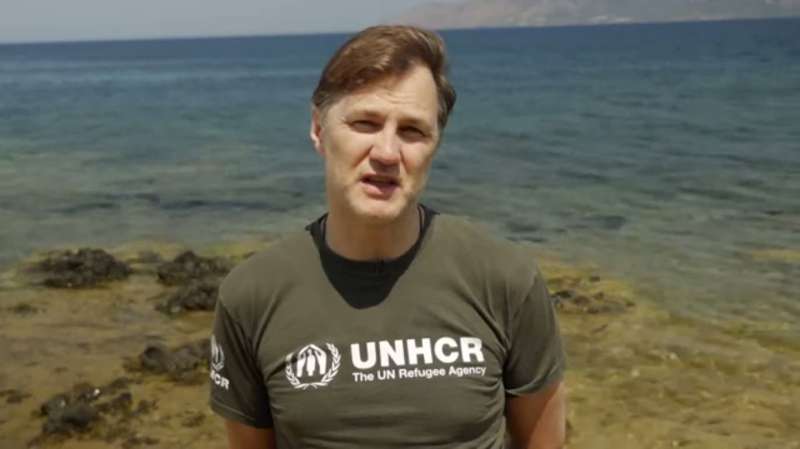 David Morrissey, 'Walking Dead' actor, meets refugees in Greece