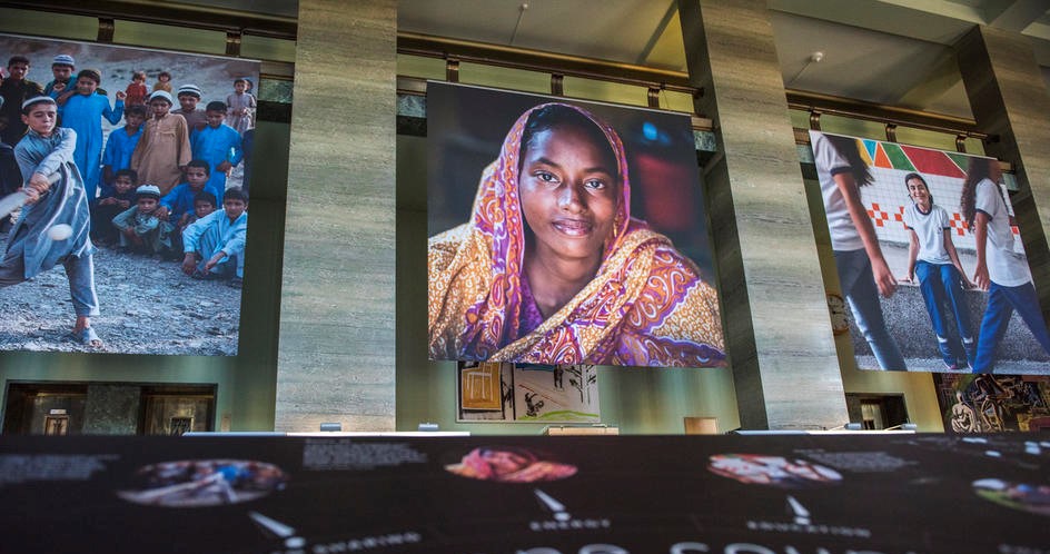 Pictures hanging up in the Palais des Nations