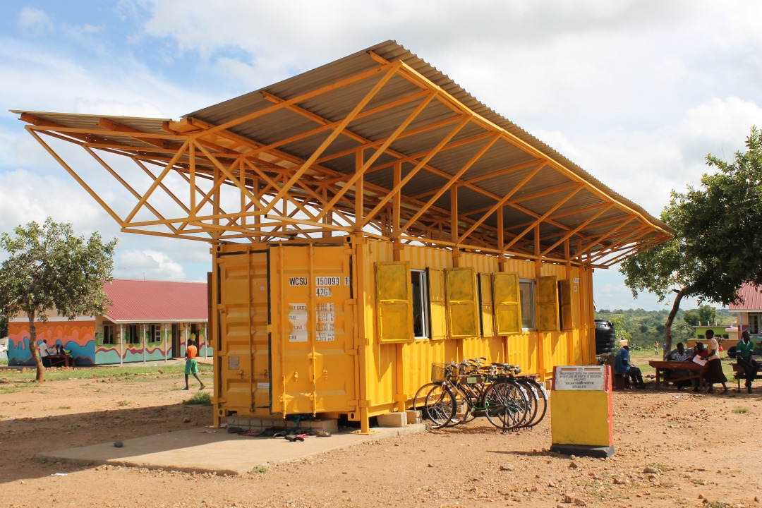 Containers used as a school in the settlement