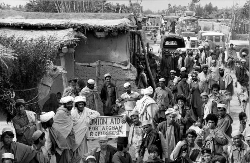 L'exode de plus de six millions d'Afghans a débuté en 1979. Les personnes ont fui vers des sites comme Ghazi, un village de réfugiés au Pakistan.