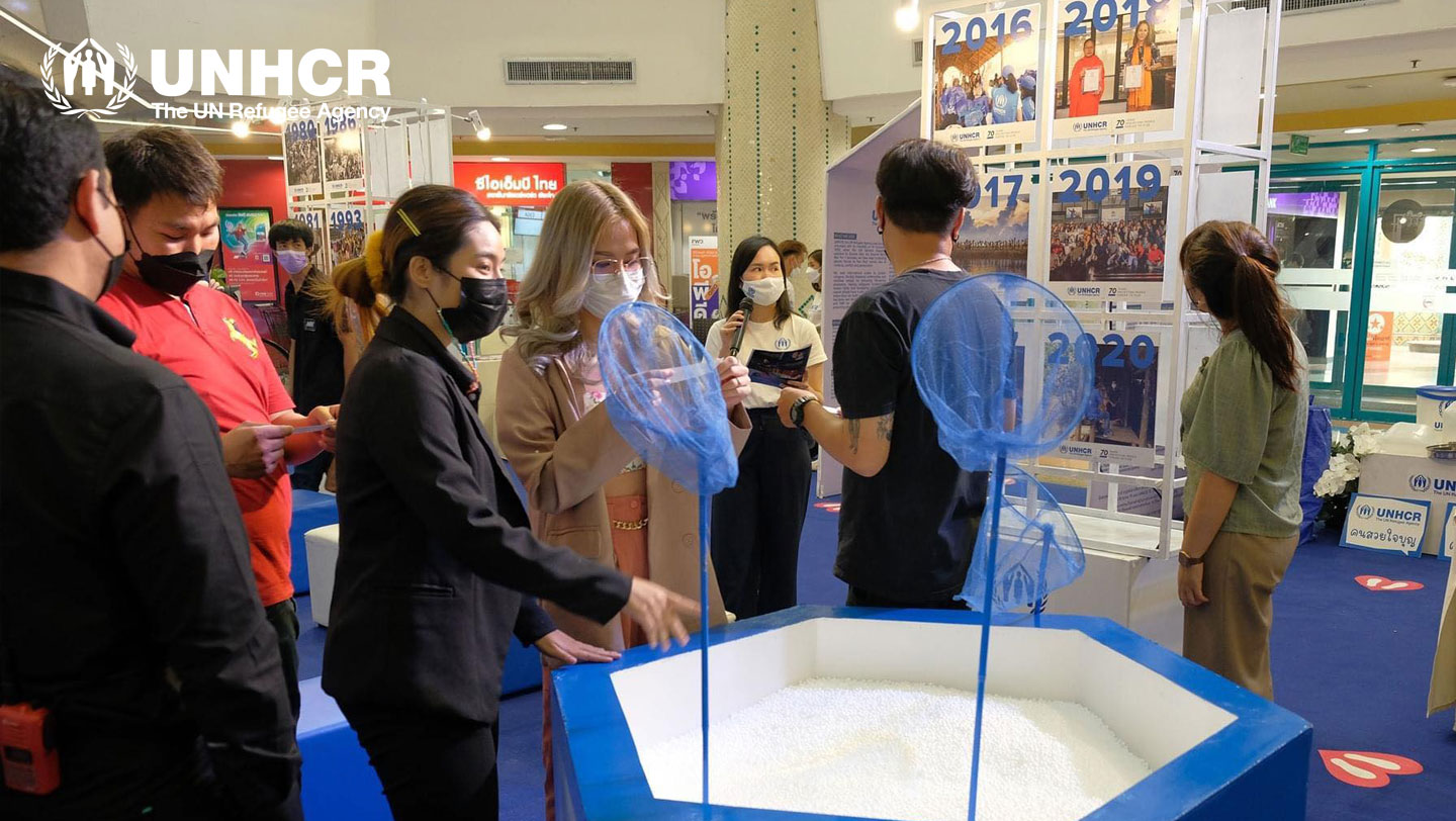 UNHCR Family Reunion ณ ศูนย์การค้าเซ็นทรัล พลาซา เชียงใหม่ แอร์พอร์ต วันที่ 22 - 28 ตุลาคม 2564 © UNHCR/ Chaiyapong Meesilp