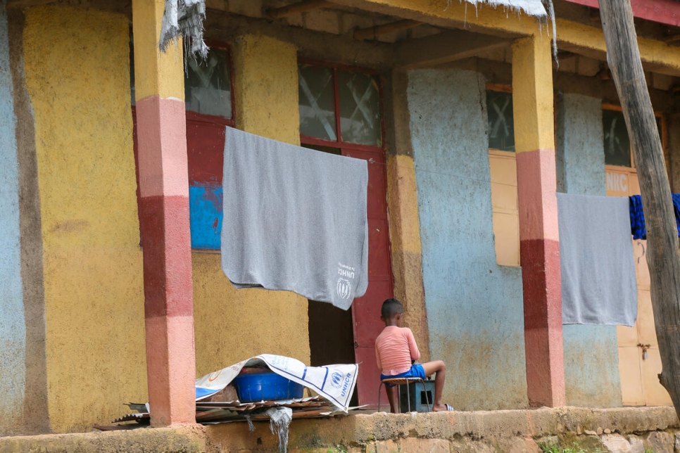 Les réfugiés érythréens dans les camps de Mai Aini et Adi Harush font face à des pénuries de nourriture, d'eau potable et de médicaments qui menacent leur vie. 