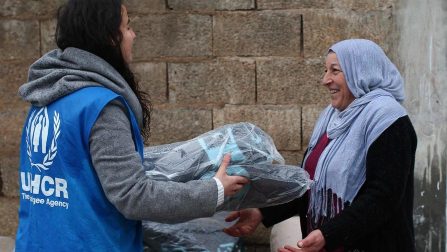 Turkey / Syrian refugees / Smiles flourishing like flowers on the faces of refugees on a cold winter day Here you see Syrian refugees in Suruç-Sanliurfa, receiving winter clothing and thermal blankets. It is very cold but their smiles warm our heart! UNHCR Turkeys winterization plan targets assistance to 551,000 refugees both inside and outside camps. / UNHCR Turkey / January 2015 ;