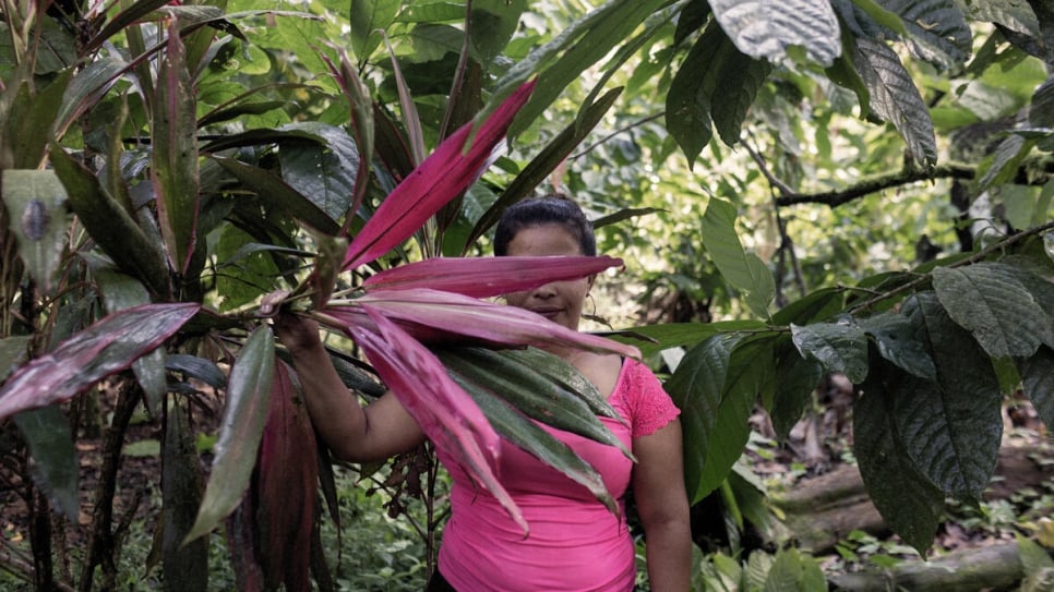 Auxiliadora*, a 26-year-old asylum seeker who also fled Nicaragua, now works with Vicenta's women's rights organization AMECUP.