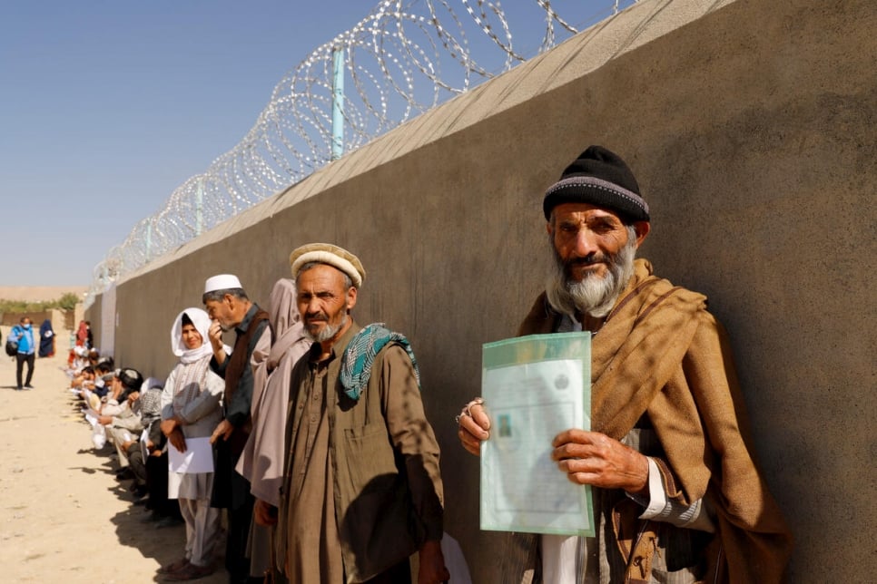 Afghanistan. UNHCR continues to deliver protection and lifesaving assistance to internally displaced Afghans as winter approaches