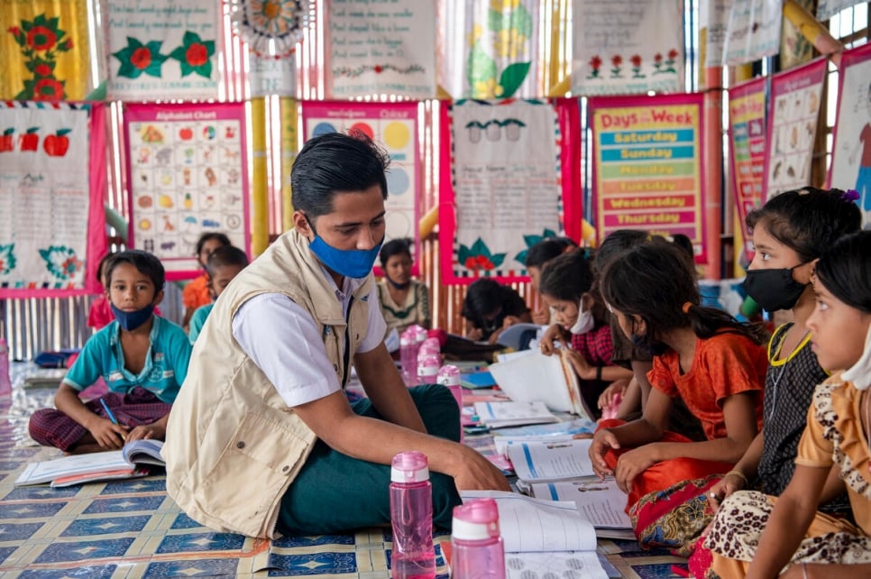 Bangladesh. Rohingya refugee teachers pair up to tackle education hurdles in camps