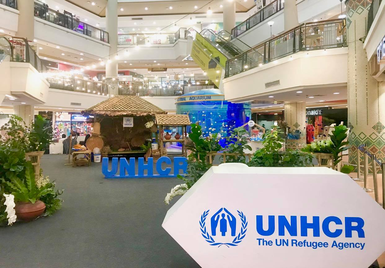 Central Plaza Chiangmai Airport 24 April – 04 May 2021 Floor G @ Aquarium zone ©UNHCR