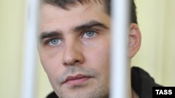 Oleksandr Kostenko attends a court hearing in Simferopol in May 2015.