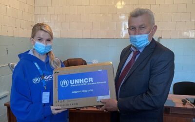 Through computerisation, UNHCR helps increase access to health services along the contact line in eastern Ukraine