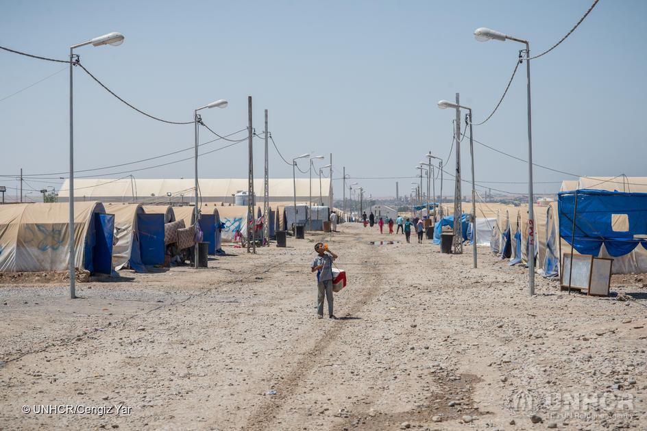 Iraq. Mosul's war widows and children grieve for lost husbands and fathers