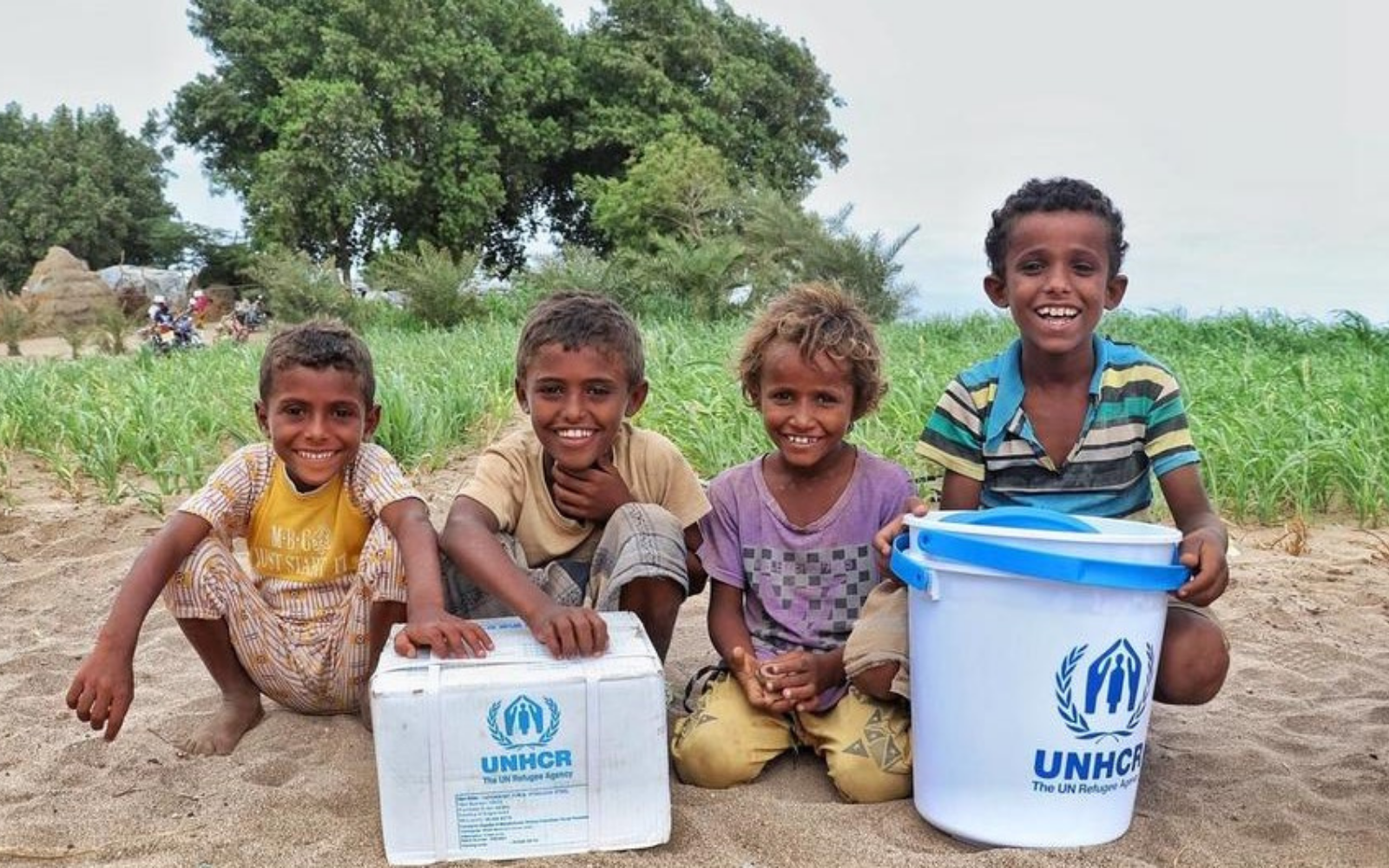 Vluchtelingenkinderen met noodhulp van UNHCR in Hudaydah, Jemen.