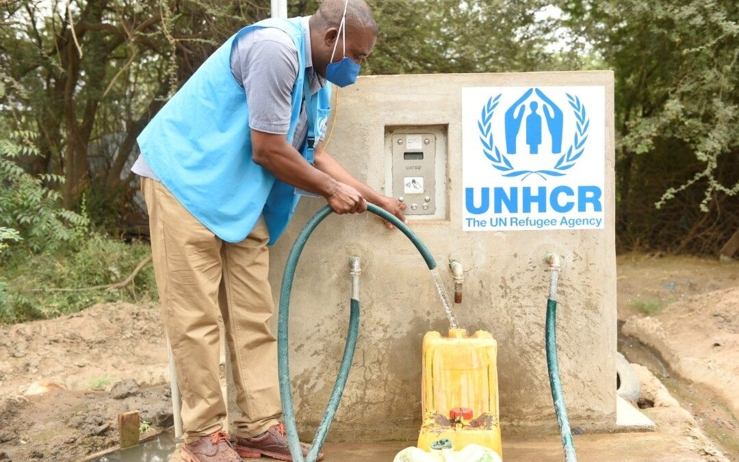 UNHCR introduces ATMs to supply water in Dadaab refugee markets
