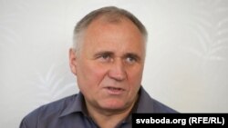 Belarusian opposition leader Mikalay Statkevich (file photo)
