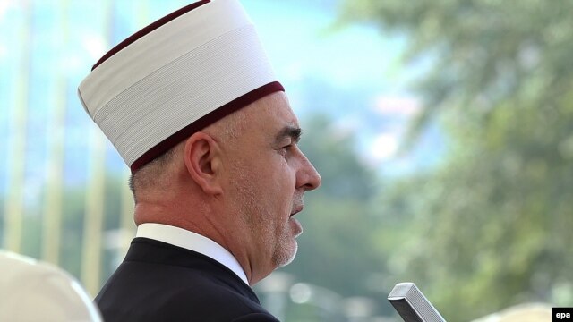 Bosnia is moving to shut down radical Muslim groups after the Islamic State issued a death threat against Grand Mufti Husein Kavazovic.