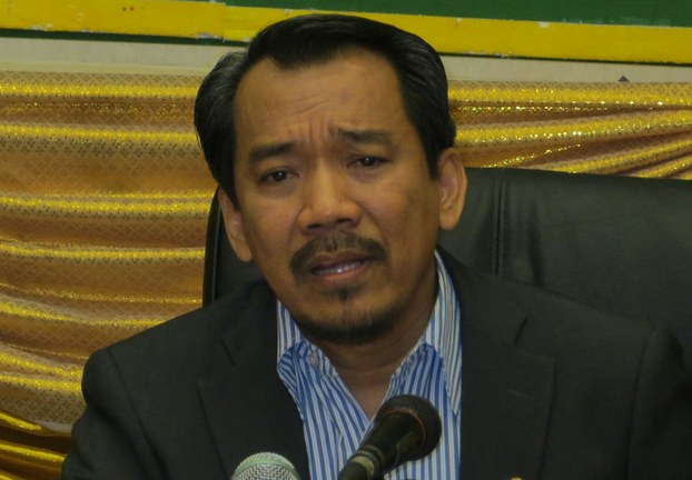 Keo Remy speaks at a press conference in Phnom Penh, June 6, 2014.