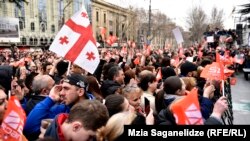 Thousands turned out on the streets of Tbilisi on March 11 to show support for the Rustavi TV station.