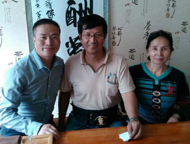 Pastor Cao Sanqiang (C) with his mother (R) and an unidentified acquaintance in an undated photo.