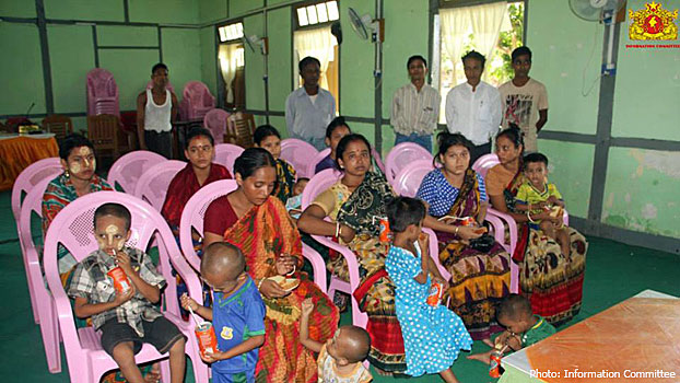 Eight Hindu women and their children, who were abducted by Muslim militants and taken to a refugee camp in Bangladesh, have returned to Myanmar, Oct. 5, 2017.