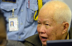 Khieu Samphan speaks in the ECCC courtroom in Phnom Penh, March 20, 2012.