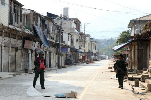 Myanmar soldiers on patrol in Laukkai, Feb. 16, 2015.