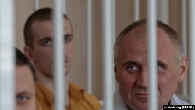Mikalay Statkevich in a Minsk courtroom in 2011