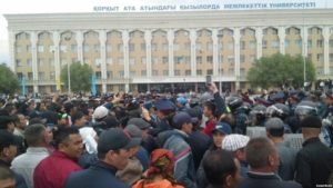 Kazakhs protest in Astana against an alleged land sale to China (Source: Radio Asiatic)
