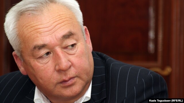 Seitkazy Mataev, chairman of the Kazakh Union of Journalists of Kazakhstan (file photo)