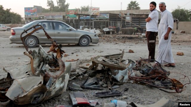 Iraqi cities have been rocked by violent attacks, such as this car bombing in Baghdad, in recent weeks. (file photo)