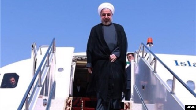 Iranian President Hassan Rohani arrives in Khuzestan on January 14.