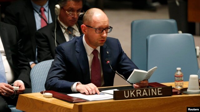 Ukraine Prime Minister Arseniy Yatsenyuk speaks at the UN Security Council.