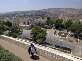 Israel has announced approval of the building of 277 new homes in the West Bank.