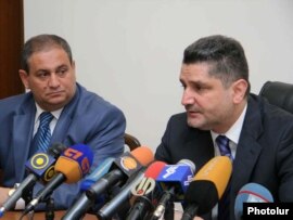 Armenia - Prime Minister Tigran Sarkisian (right) with Agriculture Minister Gerasim Alaverdian