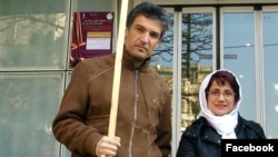 Farhad Meysami (left) and Nasrin Sotoudeh in an undated photo