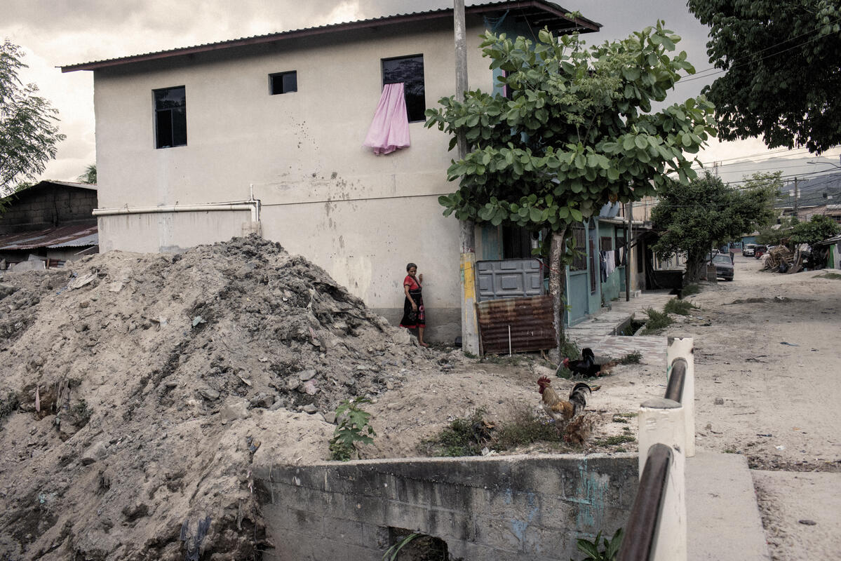 In the San Pedro Sula neighbourhood of Choloma, the effects of Hurricanes Eta and Iota continue to make themselves felt, more than a year after the storms.