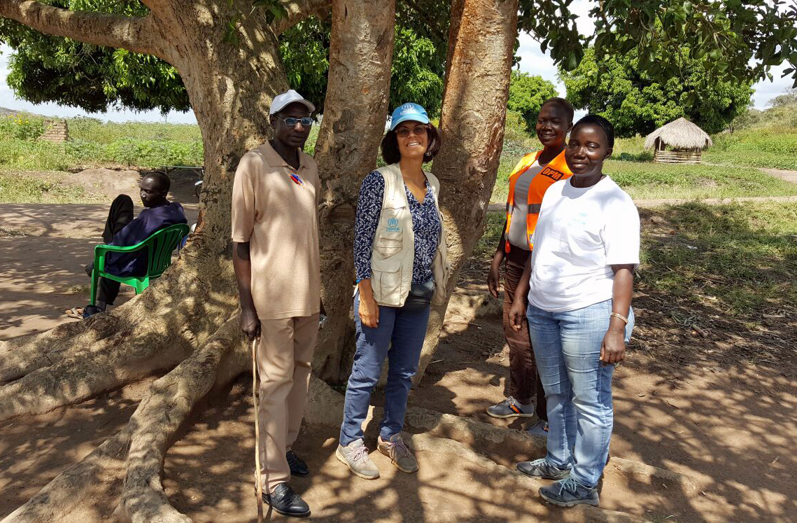 Uganda.UNHCR staff member at a Ugandan border point