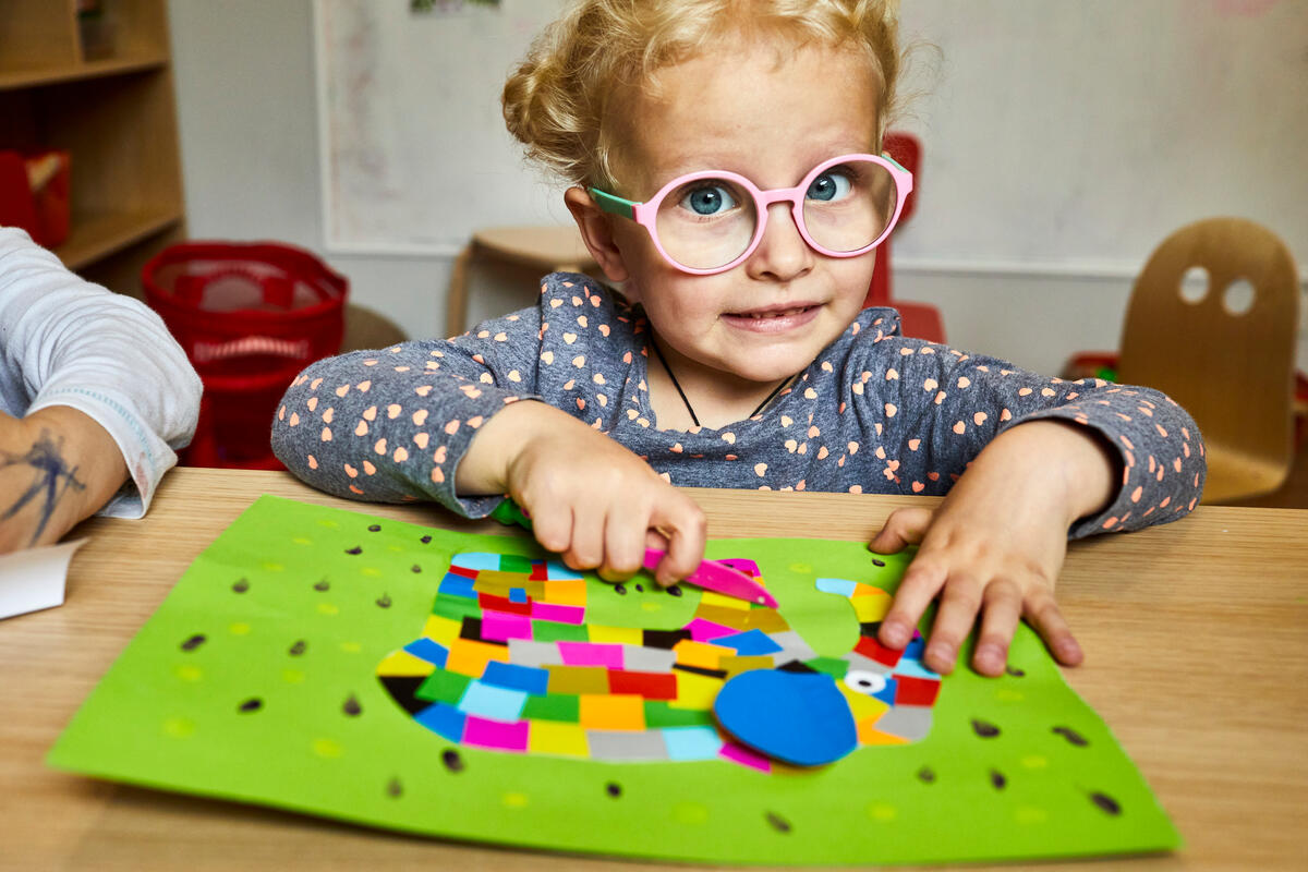 Romania. Art therapy for Ukrainian refugee children